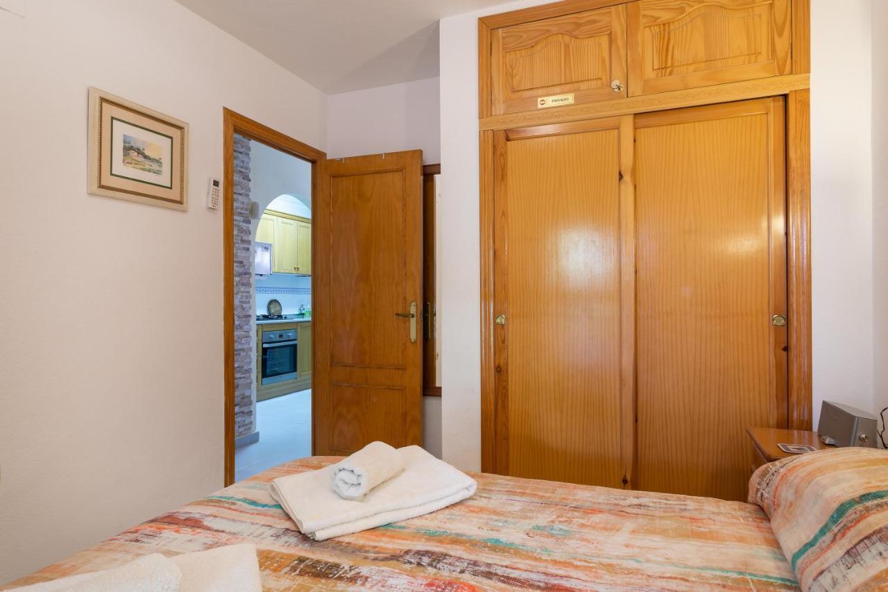 Heads 2 Holiday Homes Apartment Villamartin  Exterior foto